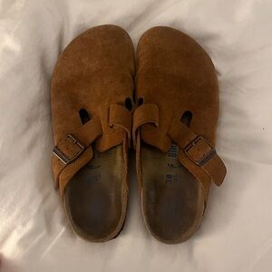Birkenstock Boston Clog Brown Suede Mules (size 38) (size 8)